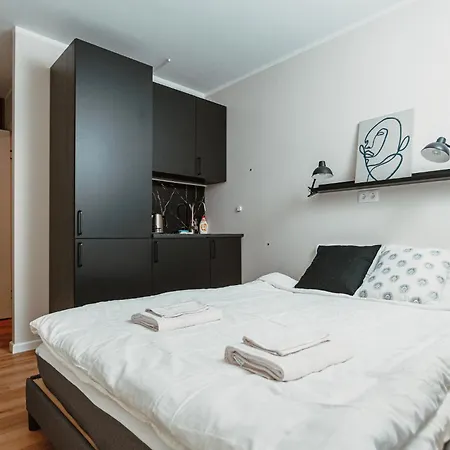 Cosy Apt. - Near Old Town *