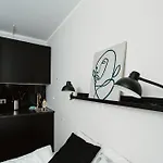 Cosy Apt. - Near Old Town *
